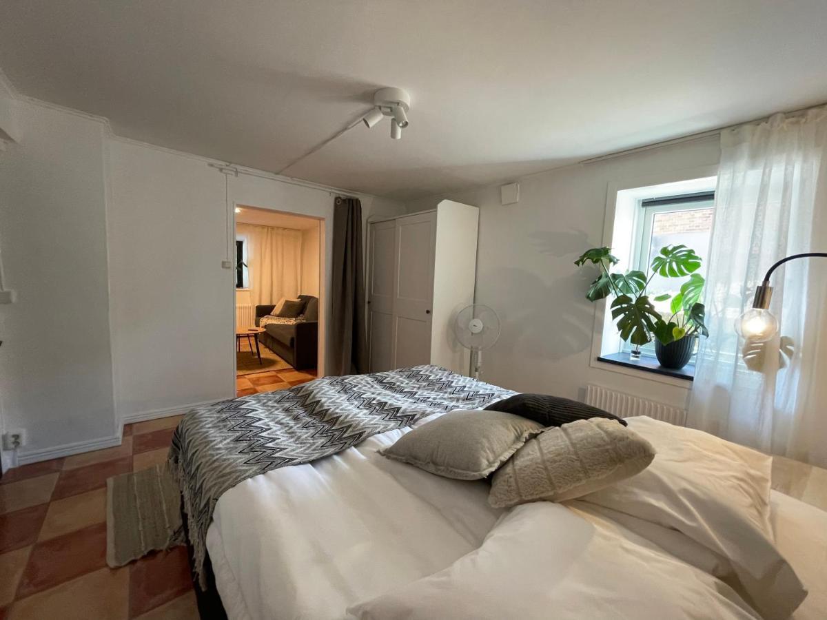 Apartamento Laegenhet Soeder Om Landsvaegen D Skivarp Exterior foto